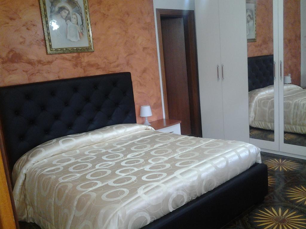 B&B Da Pietro Calascibetta Quarto foto