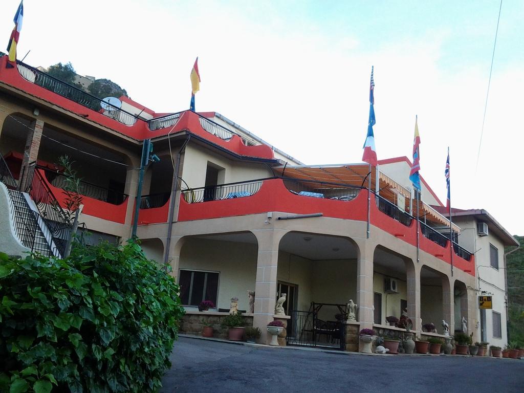 B&B Da Pietro Calascibetta Exterior foto