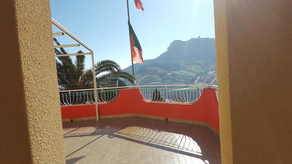 B&B Da Pietro Calascibetta Exterior foto
